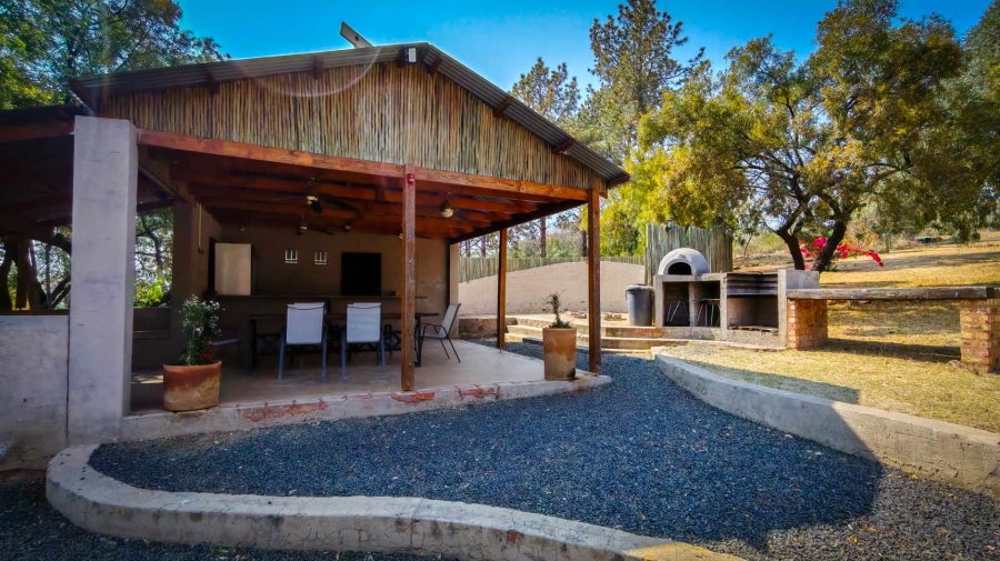 10 Bedroom Property for Sale in Hartbeespoort Rural North West